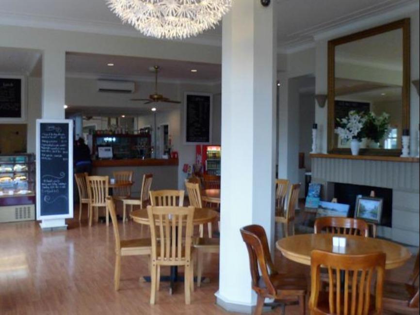Motel Essex Arms Huntly Zewnętrze zdjęcie