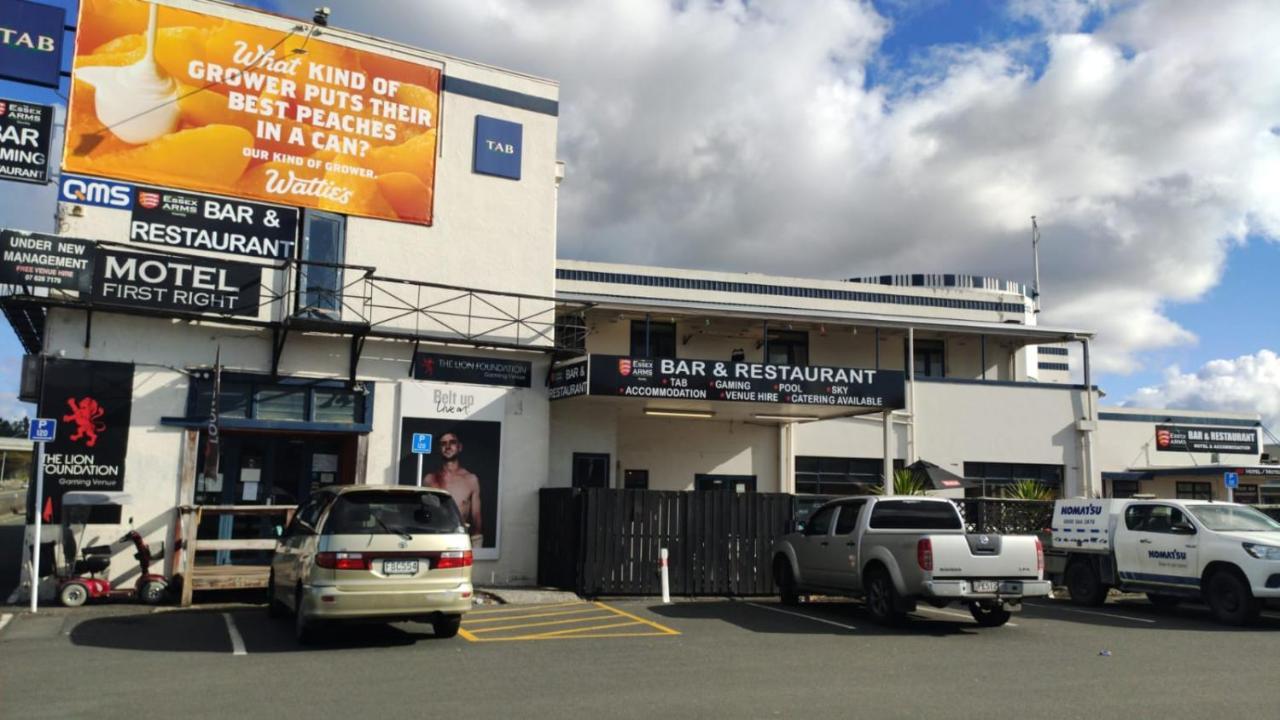 Motel Essex Arms Huntly Zewnętrze zdjęcie